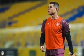 kysports-对阵实力悬殊的对手，某队勇夺胜利()