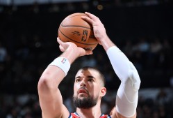 开云app登录-快船最新伤病名单