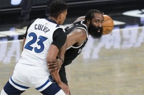 开云官方在线-篮网逆转胜森林狼，主力球员表现出色稳固战绩(乐福在森林狼战绩)