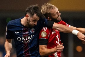 开云体育-拜仁冷负莱比锡，德甲榜首之争激烈()