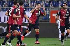 开云体育app-大连阿尔滨球队迎来战绩反弹，稳固队伍士气()